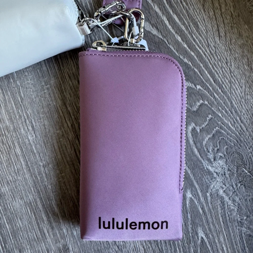 🍋💞LULULEMON  Dual Pouch Wristlet Wallet- Lavender Lux/Light Ivory/Goodnight Plum